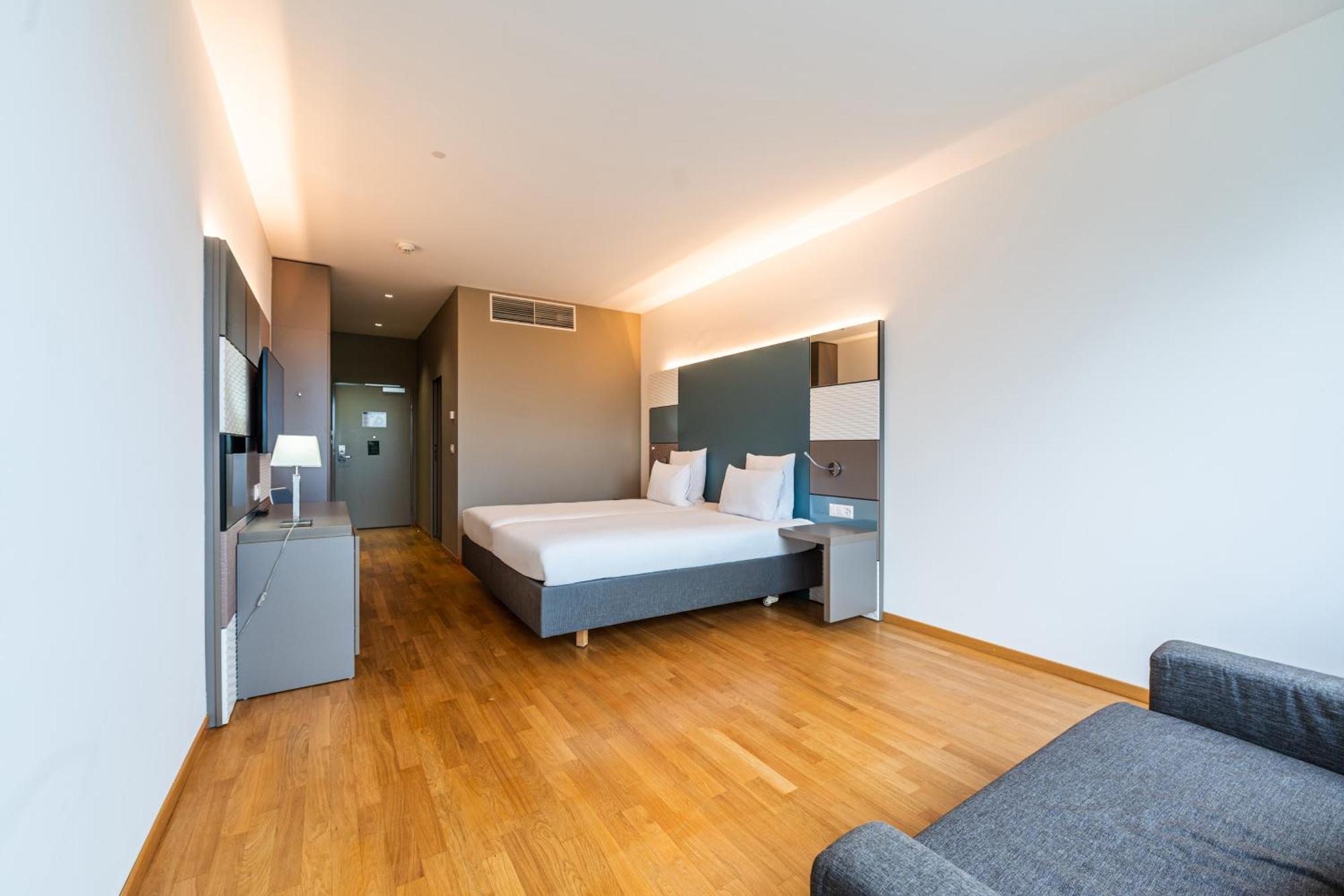 B&B Hotel Lausanne Кріссіер Екстер'єр фото